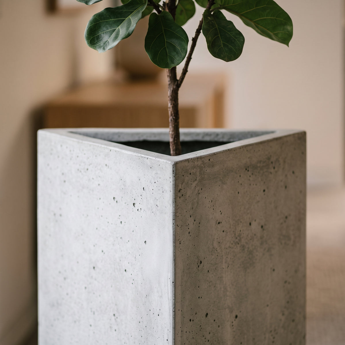 Triangular en Concreto 30x30x80 cm — foto 4 de 5