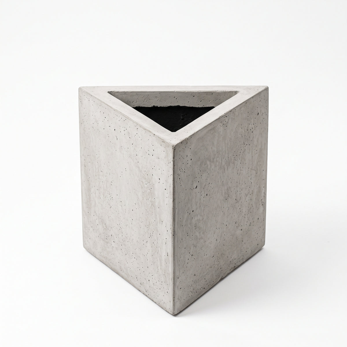 Triangular en Concreto 30x30x40 cm — foto 2 de 5