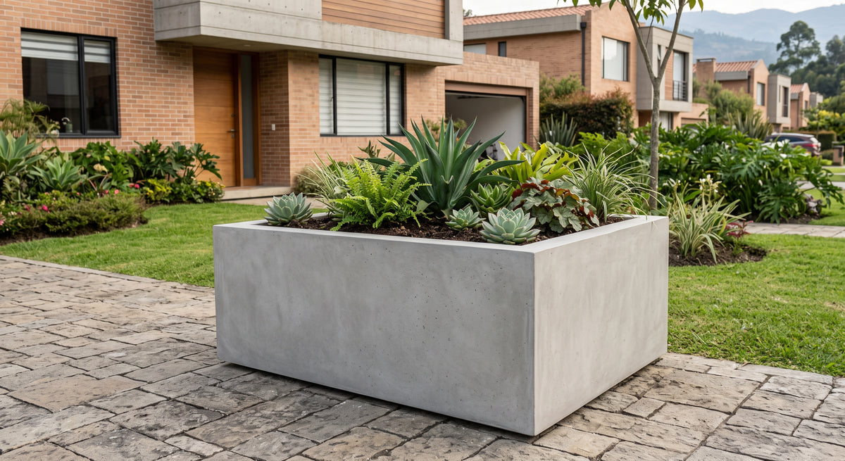 Jardinera en Concreto 100x90x60 cm