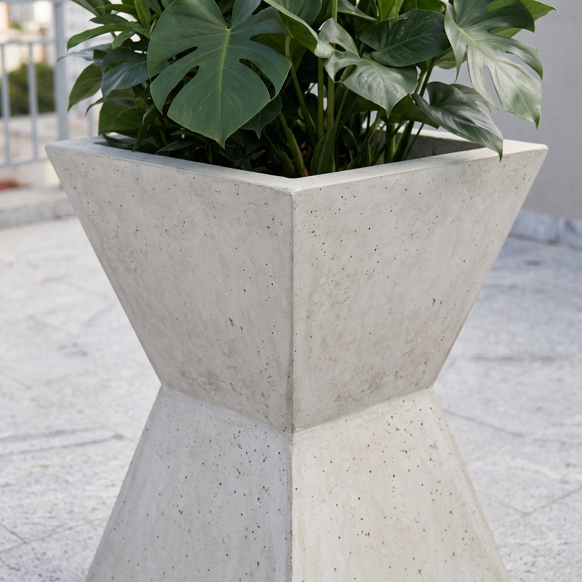Reloj de arena en Concreto 70x70x80 cm — foto 4 de 5