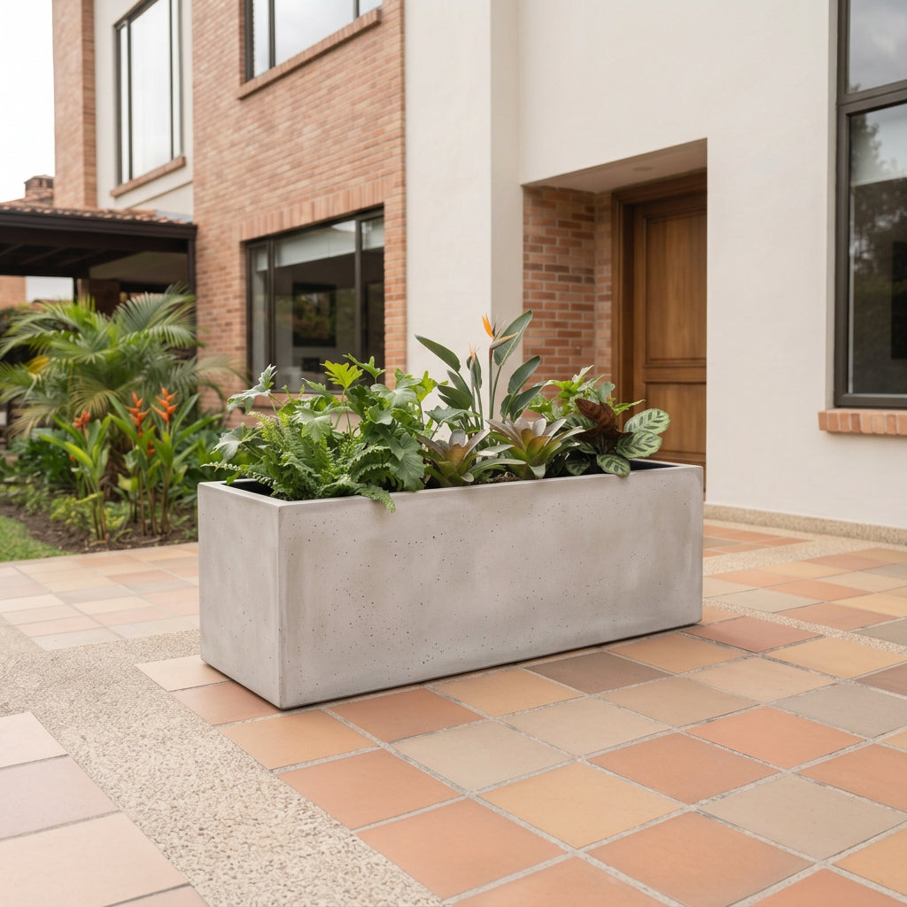 Jardinera rectangular en concreto — imagen 1 de la galería compartida