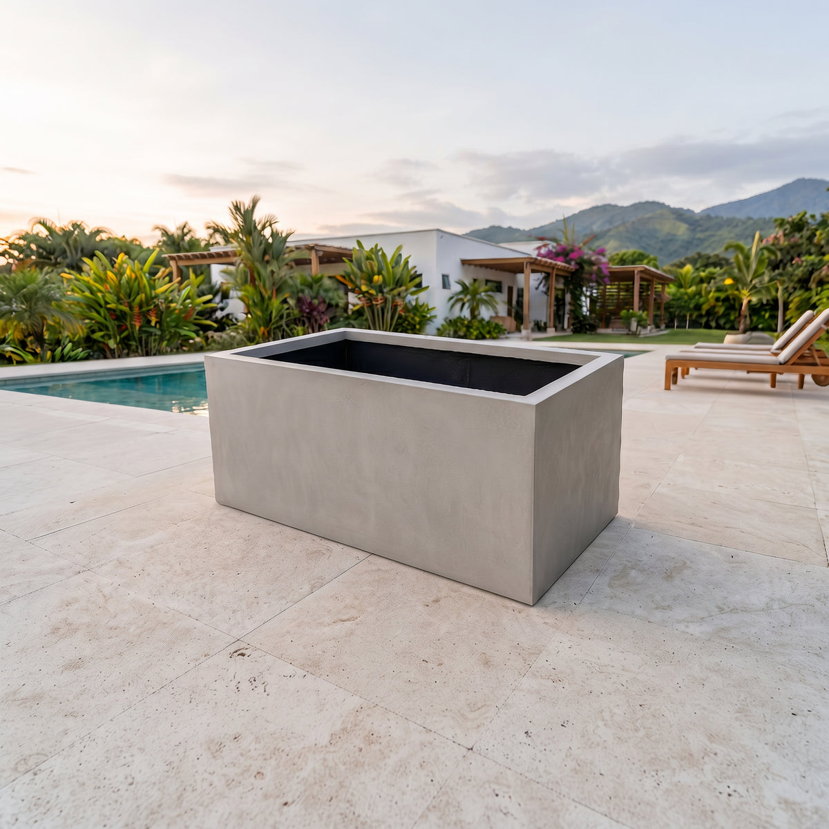 Jardinera en Concreto 110x60x80 cm