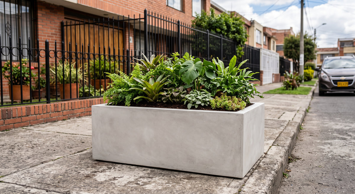 Jardinera en Concreto 100x70x40 cm